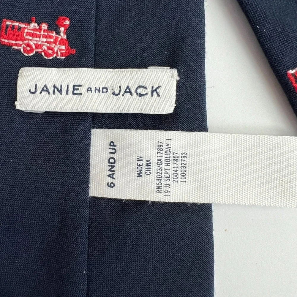 JANIE & JACK Wool Necktie Navy With Red Trains Hook Loop Closure Size Age 6‎ Up